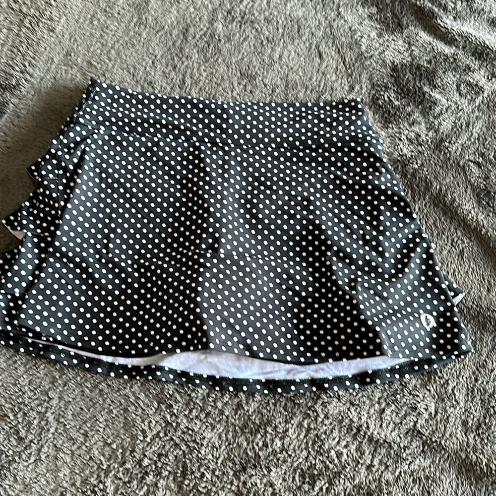 Black with white polka dots skort size L